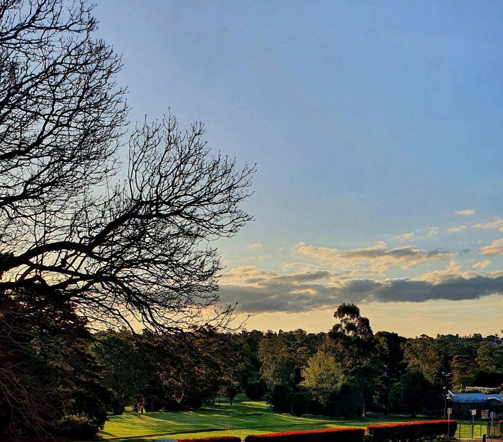 City Golf Club Motel Toowoomba Exteriör bild