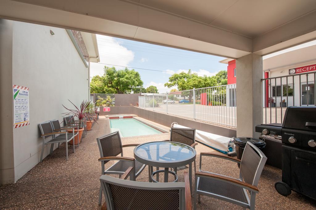 City Golf Club Motel Toowoomba Exteriör bild